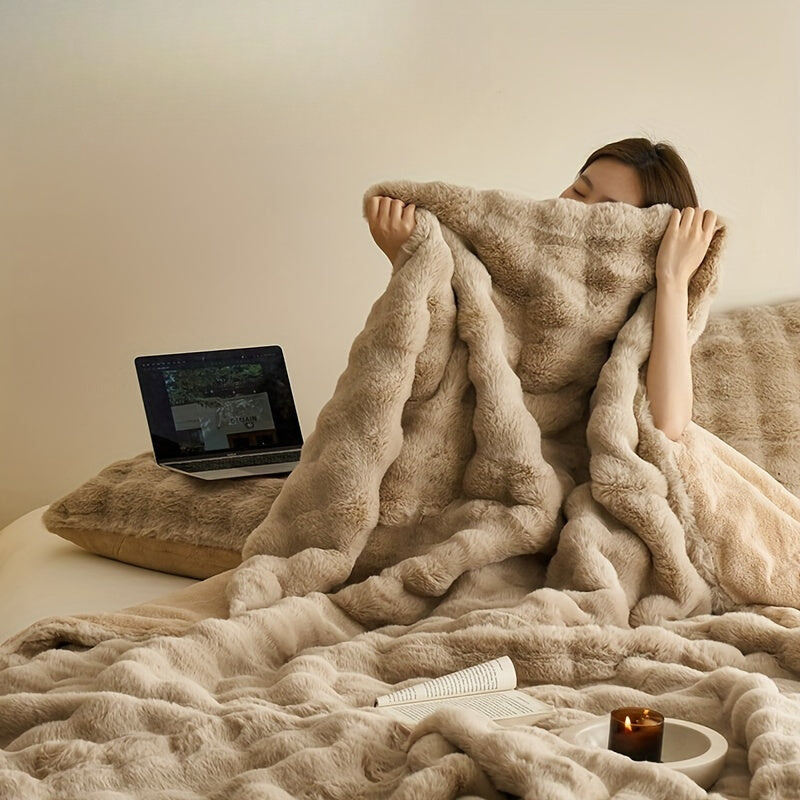 Ylelliset pehmeät beige fleece-peitot - lämpimät paksut pehmeät olohuoneen ja makuuhuoneen torkkupeitot