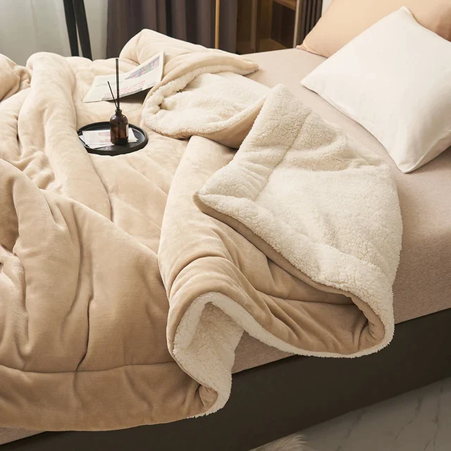 Ylellinen fleece-peitto - pehmeä ja lämmin viltti täydelliseen mukavuuteen olohuoneessa ja makuuhuoneessa