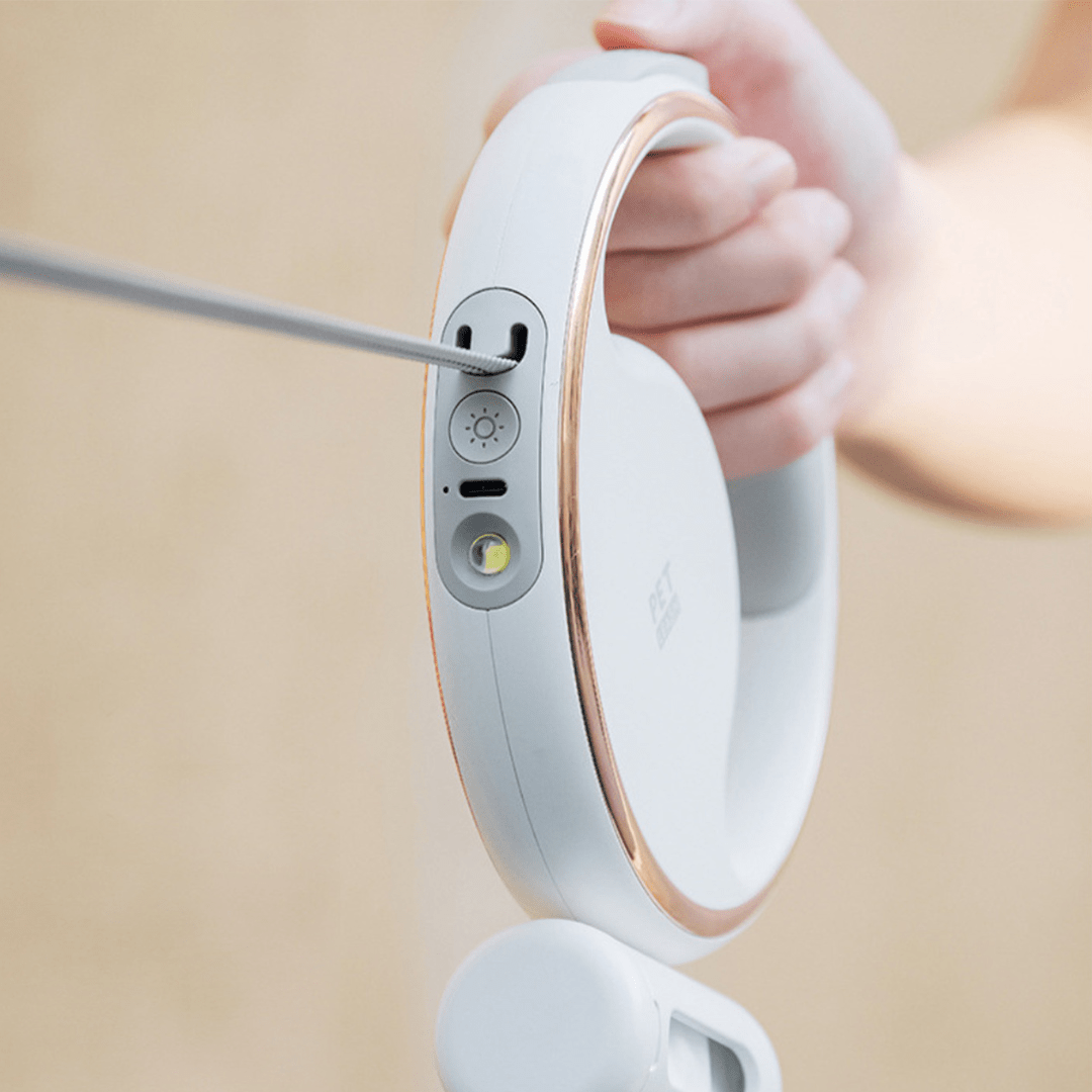 Ladattava USB-heijastin koiran talutin mukavuuteen ja turvallisuuteen