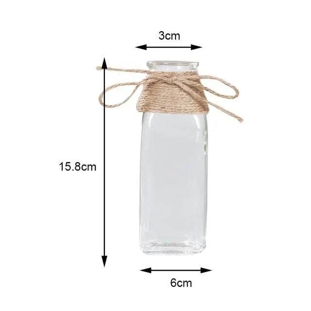 Minimalistinen lasimaljakko - elegantti pöytäkoriste