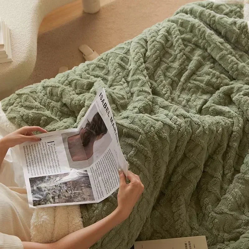Ylellinen kaksikerroksinen villainen ja fleece-talvinen viltti äärimmäiseen mukavuuteen ja tyylikkääseen lämpöön