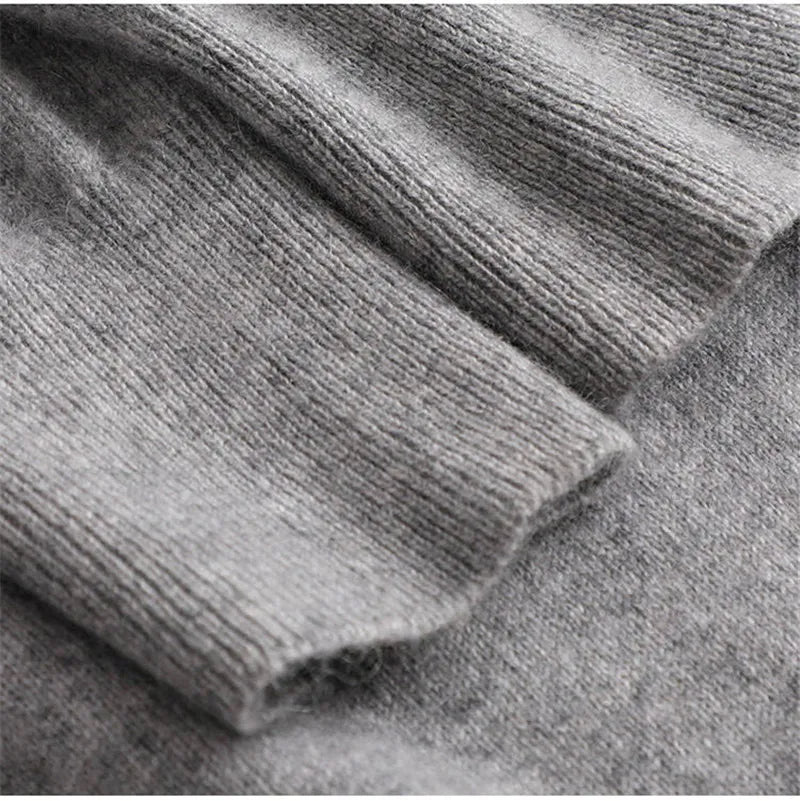 Lorenz – Comfortable Long-Sleeve Sweater with Loose Fit for a Confident Style